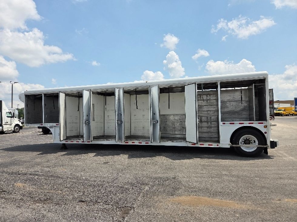Beverage Trailer-Semi Trailers-Hackney-2015-Trailer-Kansas City-MO-321,467\n\t\tmiles-$ 37,500 - Image 9