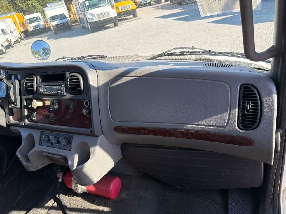 Beverage Truck-Light and Medium Duty Trucks-Freightliner-2014-M2-Pensacola-FL-131,140\n\t\tmiles-$ 37,750 - Image 18