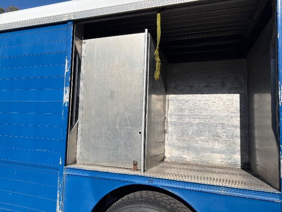 Beverage Truck-Light and Medium Duty Trucks-Freightliner-2014-M2-Pensacola-FL-131,140\n\t\tmiles-$ 37,750 - Image 23