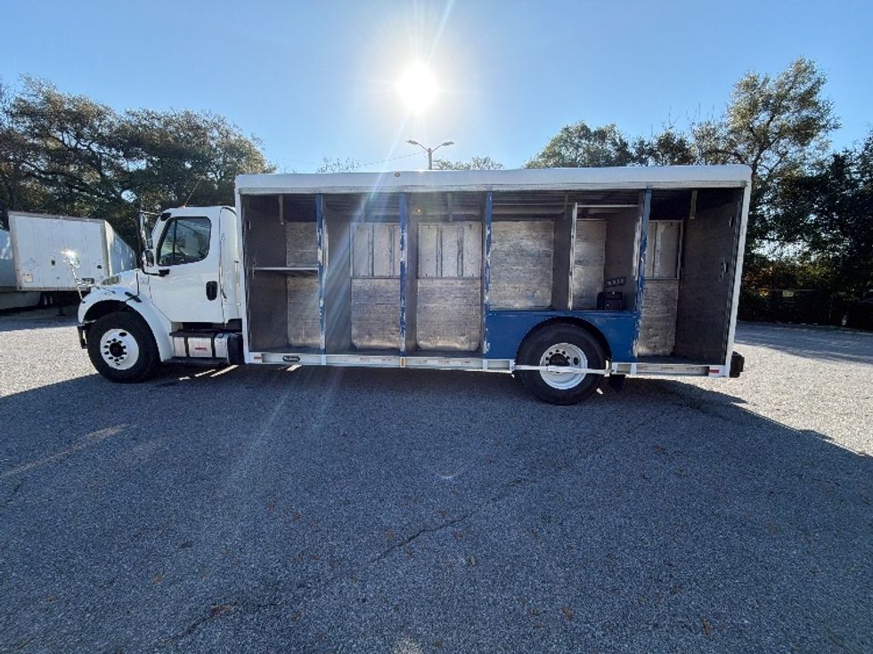 Beverage Truck-Light and Medium Duty Trucks-Freightliner-2014-M2-Pensacola-FL-131,140\n\t\tmiles-$ 37,750 - Image 8