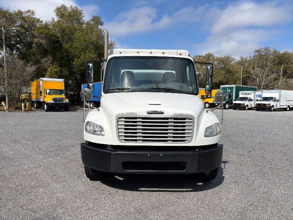 Beverage Truck-Light and Medium Duty Trucks-Freightliner-2015-M2-Pensacola-FL-181,104\n\t\tmiles-$ 37,500 - Image 2
