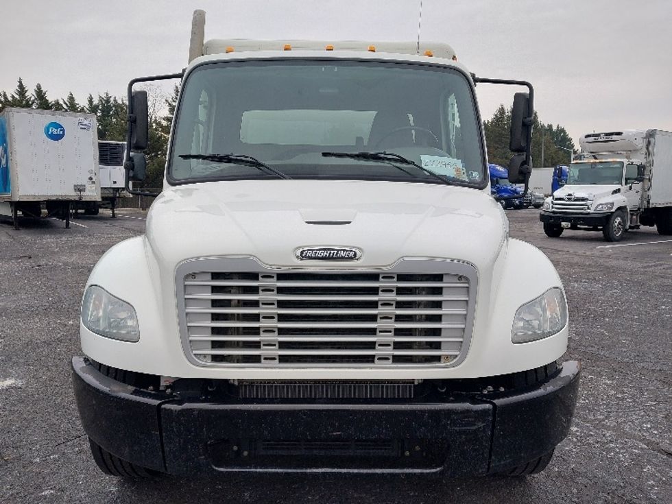 Beverage Truck-Light and Medium Duty Trucks-Freightliner-2017-M2-Harrisburg-PA-168,526\n\t\tmiles-$ 37,250 - Image 2