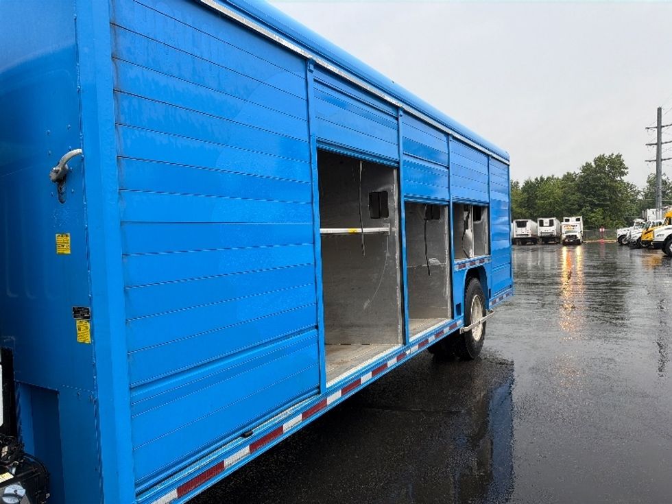 Beverage Truck-Light and Medium Duty Trucks-Freightliner-2017-M2-Manassas-VA-177,027\n\t\tmiles-$ 35,500 - Image 14
