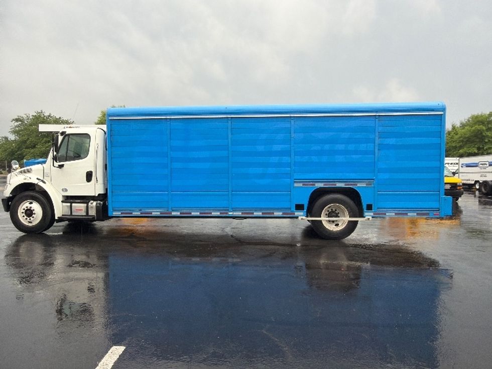 Beverage Truck-Light and Medium Duty Trucks-Freightliner-2017-M2-Manassas-VA-177,027\n\t\tmiles-$ 35,500 - Image 9