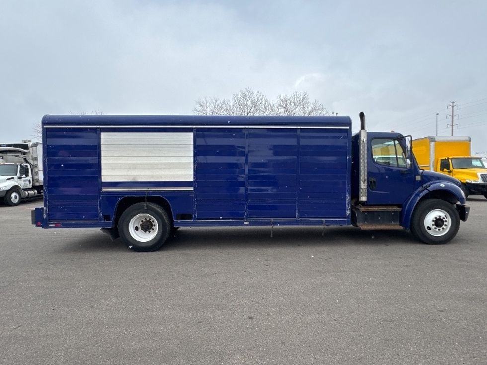 Beverage Truck-Light and Medium Duty Trucks-Freightliner-2018-M2-Aurora-CO-167,383\n\t\tmiles-$ 45,750 - Image 10