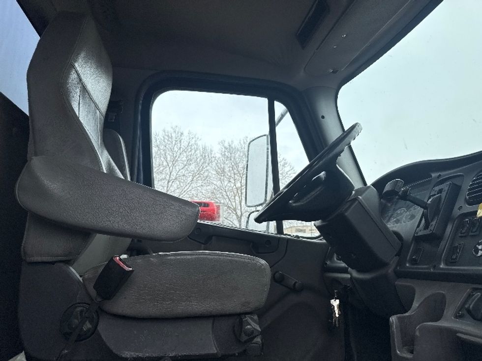 Beverage Truck-Light and Medium Duty Trucks-Freightliner-2018-M2-Aurora-CO-167,383\n\t\tmiles-$ 45,750 - Image 17