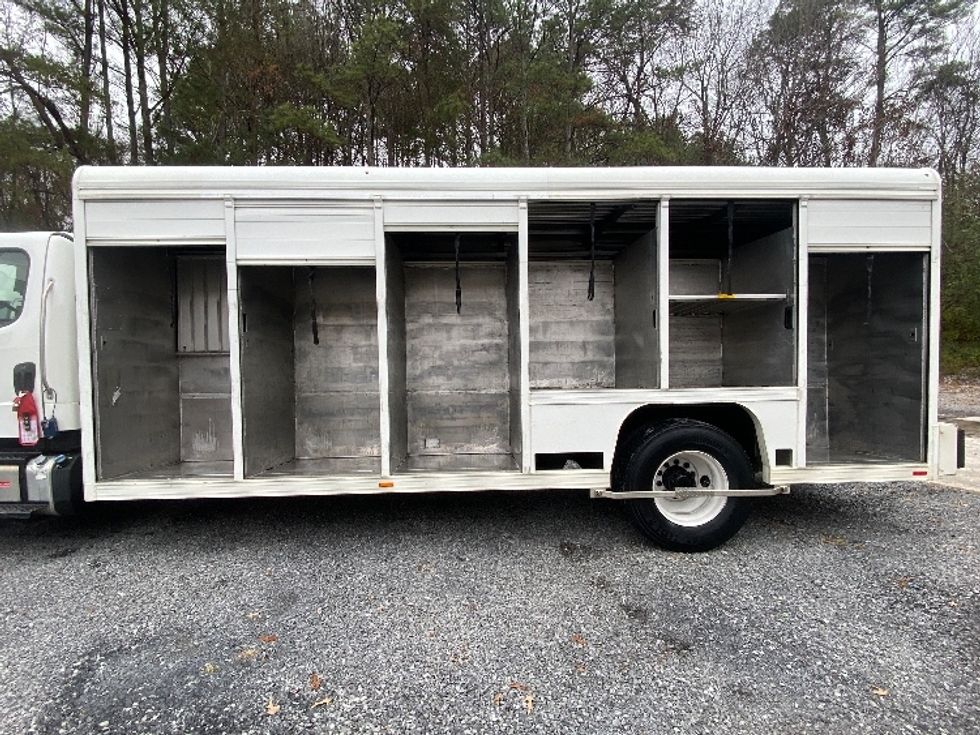 Beverage Truck-Light and Medium Duty Trucks-Freightliner-2018-M2-Blountville-TN-126,777\n\t\tmiles-$ 36,250 - Image 8