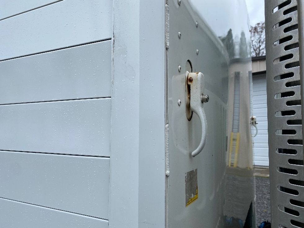 Beverage Truck-Light and Medium Duty Trucks-Freightliner-2018-M2-Cleveland-TN-122,626\n\t\tmiles-$ 36,500 - Image 20