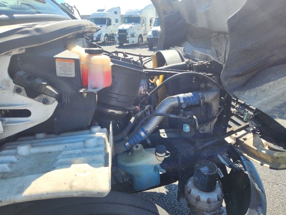 Beverage Truck-Light and Medium Duty Trucks-Freightliner-2018-M2-Elizabethtown-KY-354,418\n\t\tmiles-$ 20,000 - Image 18