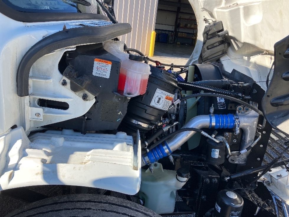 Beverage Truck-Light and Medium Duty Trucks-Freightliner-2018-M2-Hueytown-AL-211,688\n\t\tmiles-$ 38,750 - Image 21