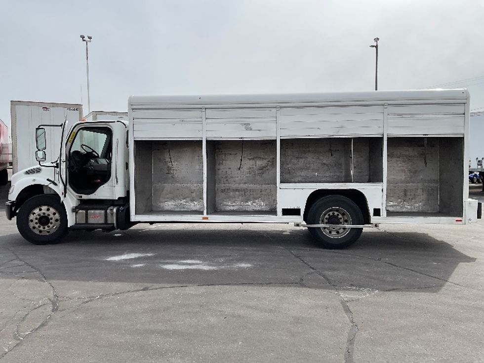 Beverage Truck-Light and Medium Duty Trucks-Freightliner-2018-M2-Milwaukee-WI-262,148\n\t\tmiles-$ 29,500 - Image 20