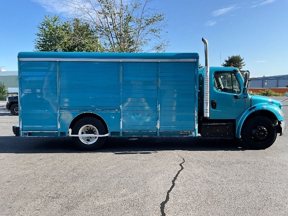 Beverage Truck-Light and Medium Duty Trucks-Freightliner-2018-M2-Phoenix-AZ-109,760\n\t\tmiles-$ 45,250 - Image 16