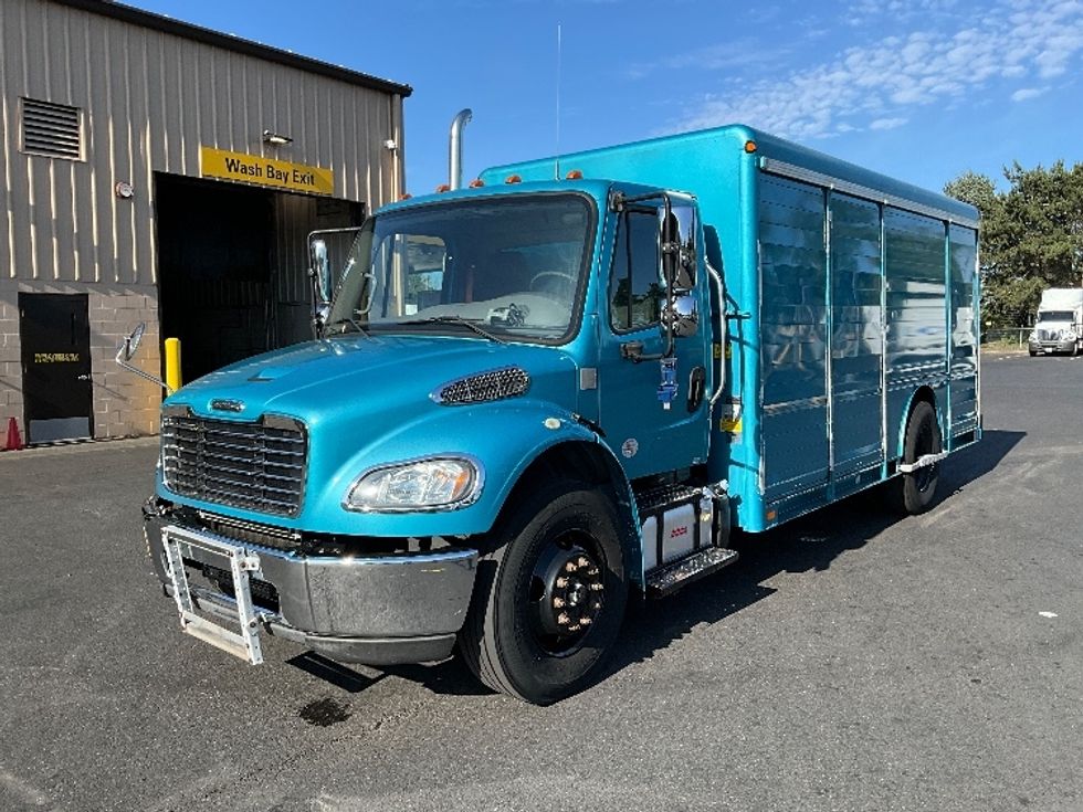 Beverage Truck-Light and Medium Duty Trucks-Freightliner-2018-M2-Phoenix-AZ-109,760\n\t\tmiles-$ 45,250 - Image 3