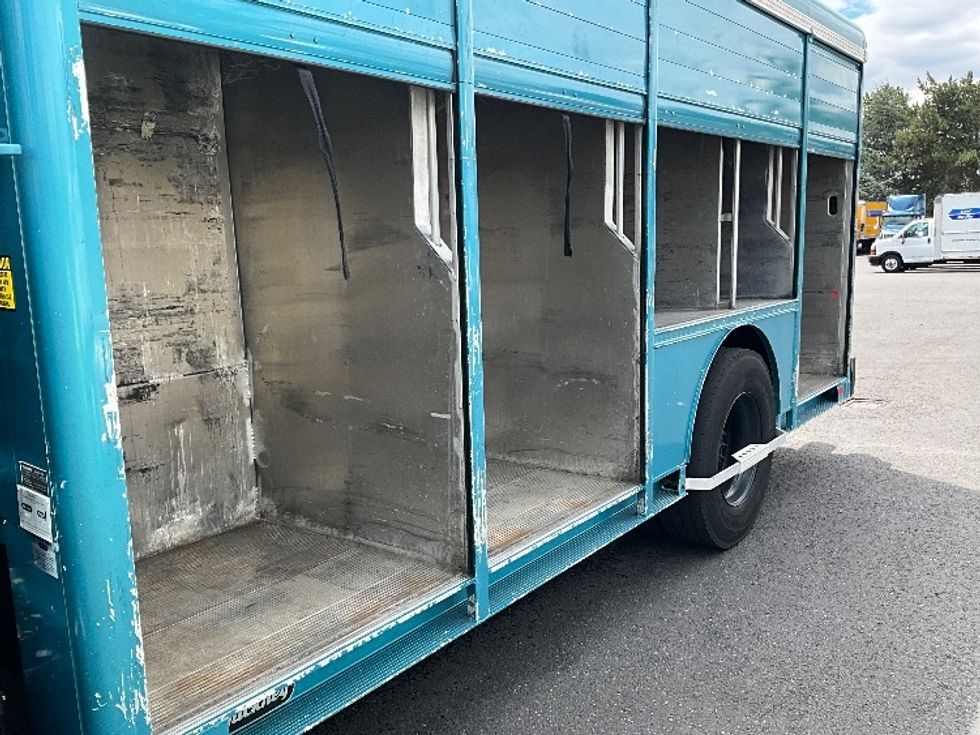 Beverage Truck-Light and Medium Duty Trucks-Freightliner-2018-M2-Portland-OR-135,066\n\t\tmiles-$ 43,500 - Image 25