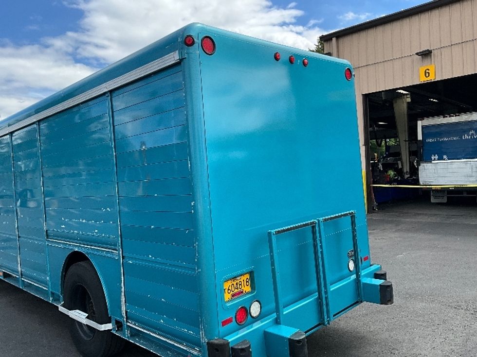 Beverage Truck-Light and Medium Duty Trucks-Freightliner-2018-M2-Portland-OR-135,066\n\t\tmiles-$ 43,500 - Image 27