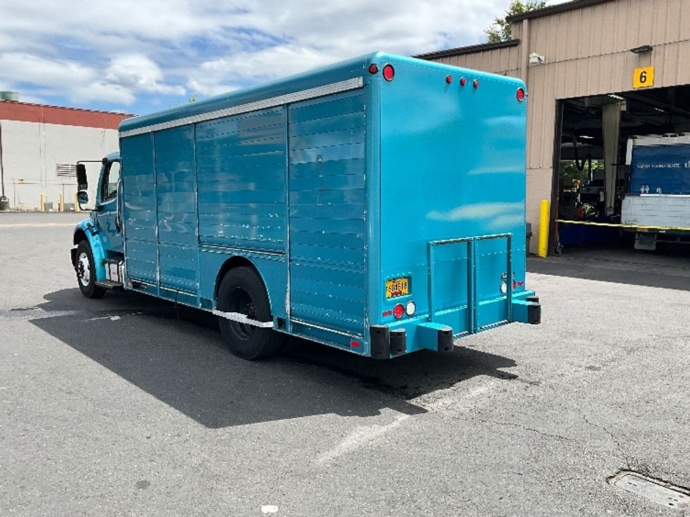 Beverage Truck-Light and Medium Duty Trucks-Freightliner-2018-M2-Portland-OR-135,066\n\t\tmiles-$ 43,500 - Image 6