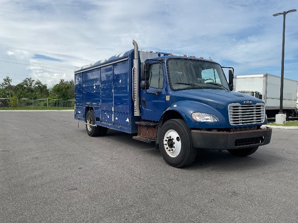 Beverage Truck-Light and Medium Duty Trucks-Freightliner-2018-M2-Tampa-FL-174,399\n\t\tmiles-$ 36,750 - Image 1