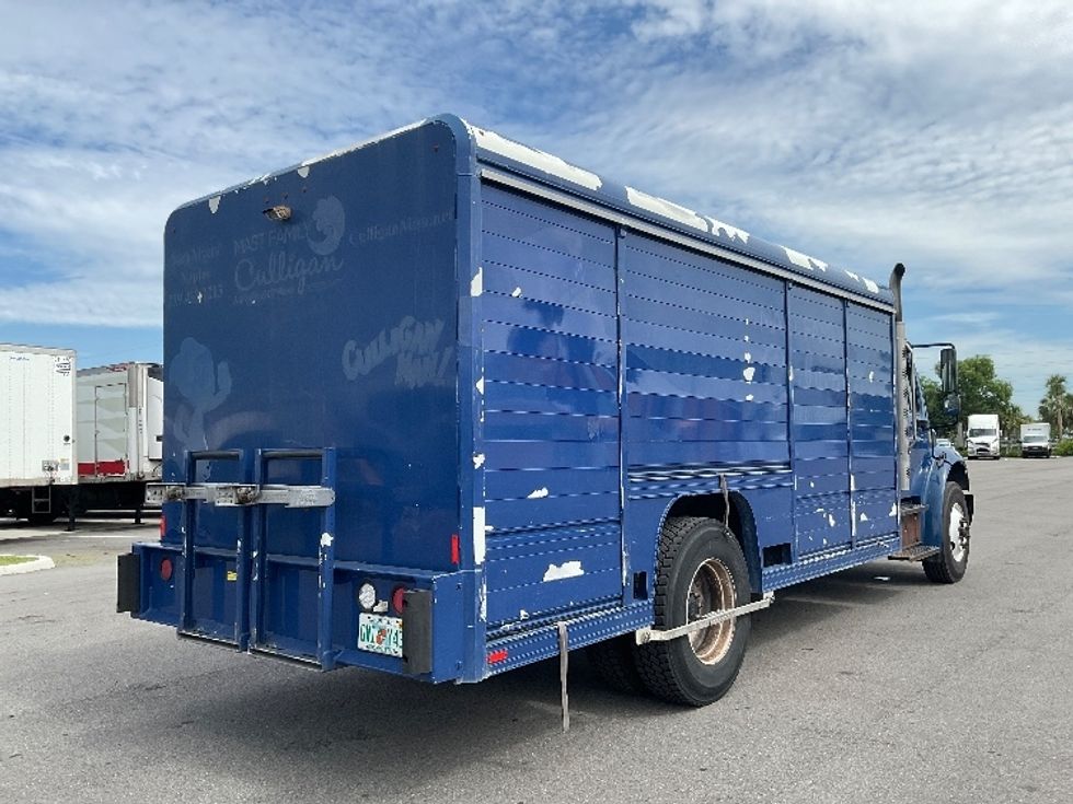 Beverage Truck-Light and Medium Duty Trucks-Freightliner-2018-M2-Tampa-FL-174,399\n\t\tmiles-$ 36,750 - Image 10