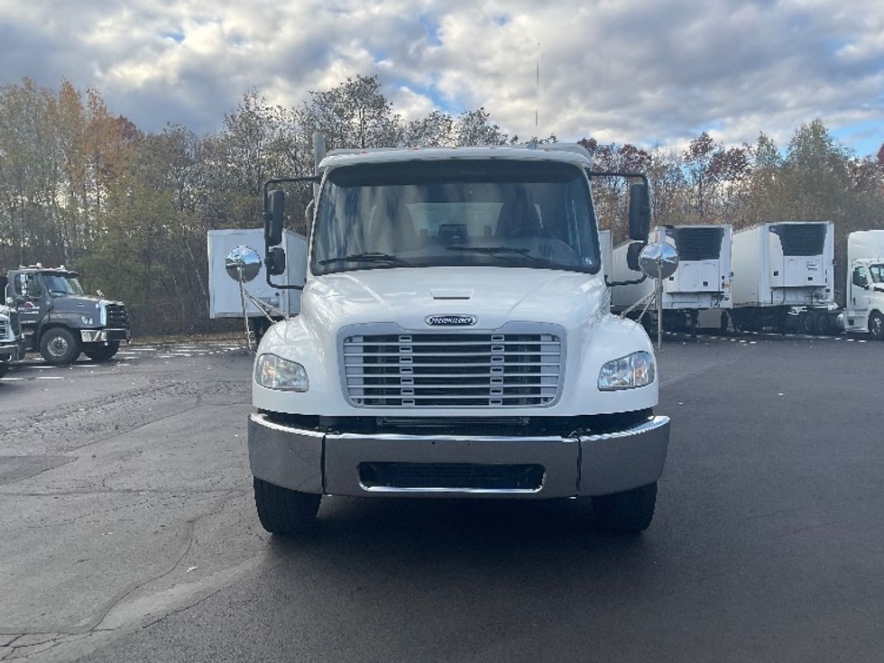 Beverage Truck-Light and Medium Duty Trucks-Freightliner-2019-M2-Jessup-PA-127,656\n\t\tmiles-$ 41,750 - Image 2