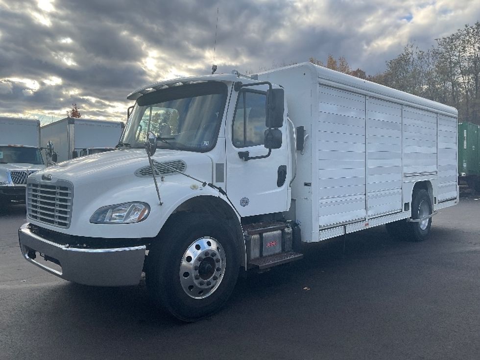 Beverage Truck-Light and Medium Duty Trucks-Freightliner-2019-M2-Jessup-PA-127,656\n\t\tmiles-$ 41,750 - Image 3