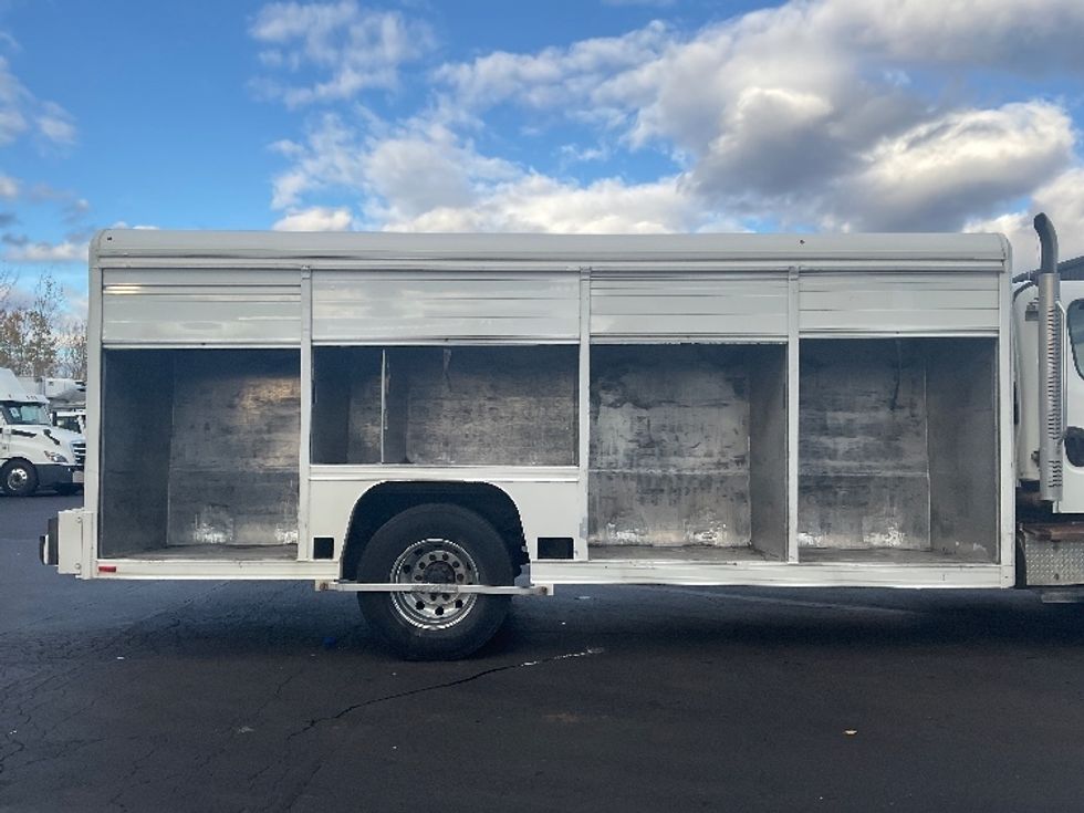 Beverage Truck-Light and Medium Duty Trucks-Freightliner-2019-M2-Jessup-PA-127,656\n\t\tmiles-$ 41,750 - Image 8