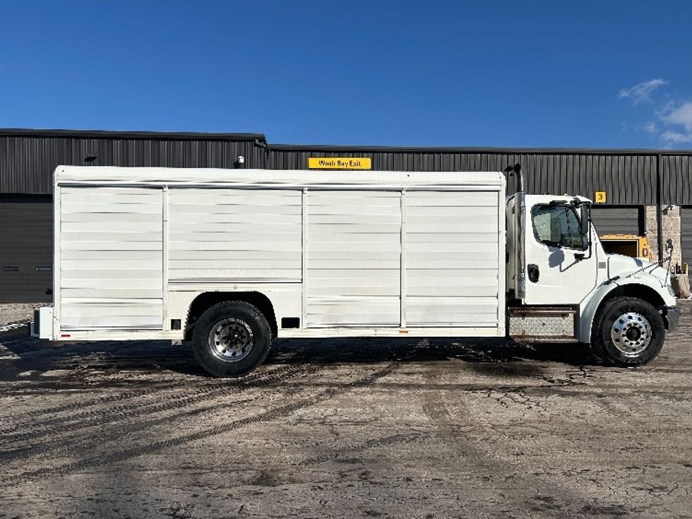 Beverage Truck-Light and Medium Duty Trucks-Freightliner-2019-M2-Jessup-PA-136,640\n\t\tmiles-$ 41,000 - Image 12