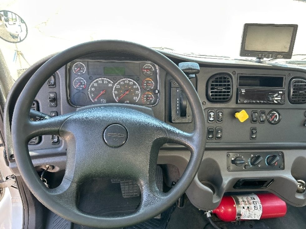 Beverage Truck-Light and Medium Duty Trucks-Freightliner-2019-M2-Jessup-PA-146,758\n\t\tmiles-$ 36,500 - Image 15