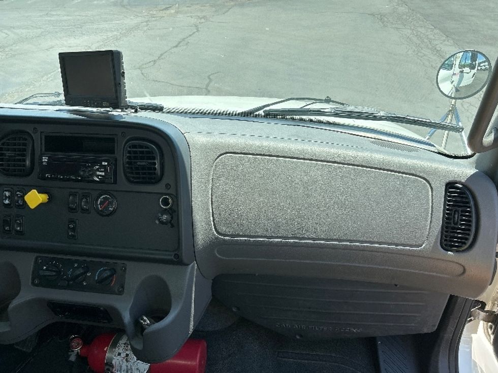 Beverage Truck-Light and Medium Duty Trucks-Freightliner-2019-M2-Jessup-PA-146,758\n\t\tmiles-$ 36,500 - Image 18