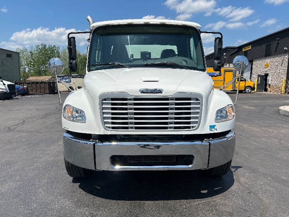 Beverage Truck-Light and Medium Duty Trucks-Freightliner-2019-M2-Jessup-PA-146,758\n\t\tmiles-$ 36,500 - Image 2