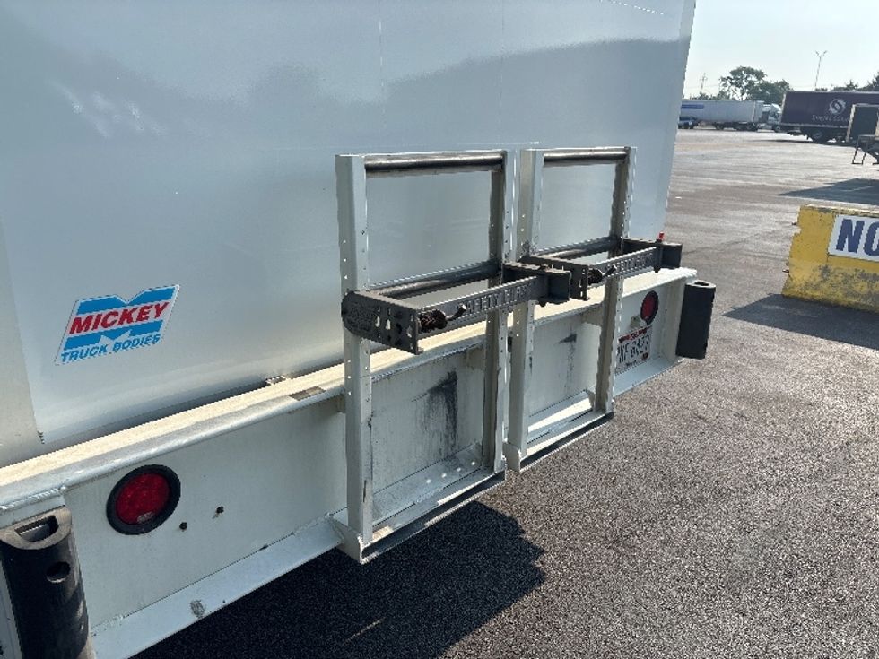 Beverage Truck-Light and Medium Duty Trucks-Freightliner-2019-M2-Middlefield-OH-192,113\n\t\tmiles-$ 41,250 - Image 20