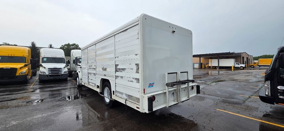 Beverage Truck-Light and Medium Duty Trucks-Freightliner-2019-M2-Middlefield-OH-192,113\n\t\tmiles-$ 41,250 - Image 6