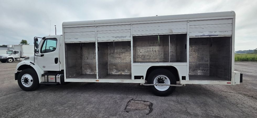 Beverage Truck-Light and Medium Duty Trucks-Freightliner-2019-M2-Middlefield-OH-217,566\n\t\tmiles-$ 38,000 - Image 20