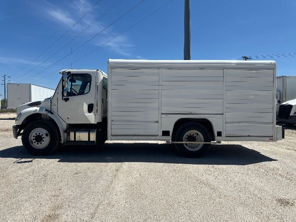Beverage Truck-Light and Medium Duty Trucks-Freightliner-2019-M2-North Fond Du Lac-WI-129,296\n\t\tmiles-$ 42,000 - Image 4