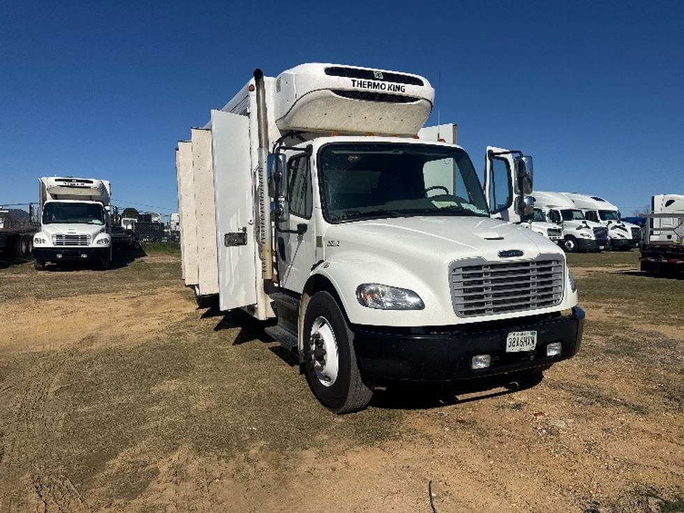 Beverage Truck-Light and Medium Duty Trucks-Freightliner-2019-M2-Pensacola-FL-120,770\n\t\tmiles-$ 56,000 - Image 1