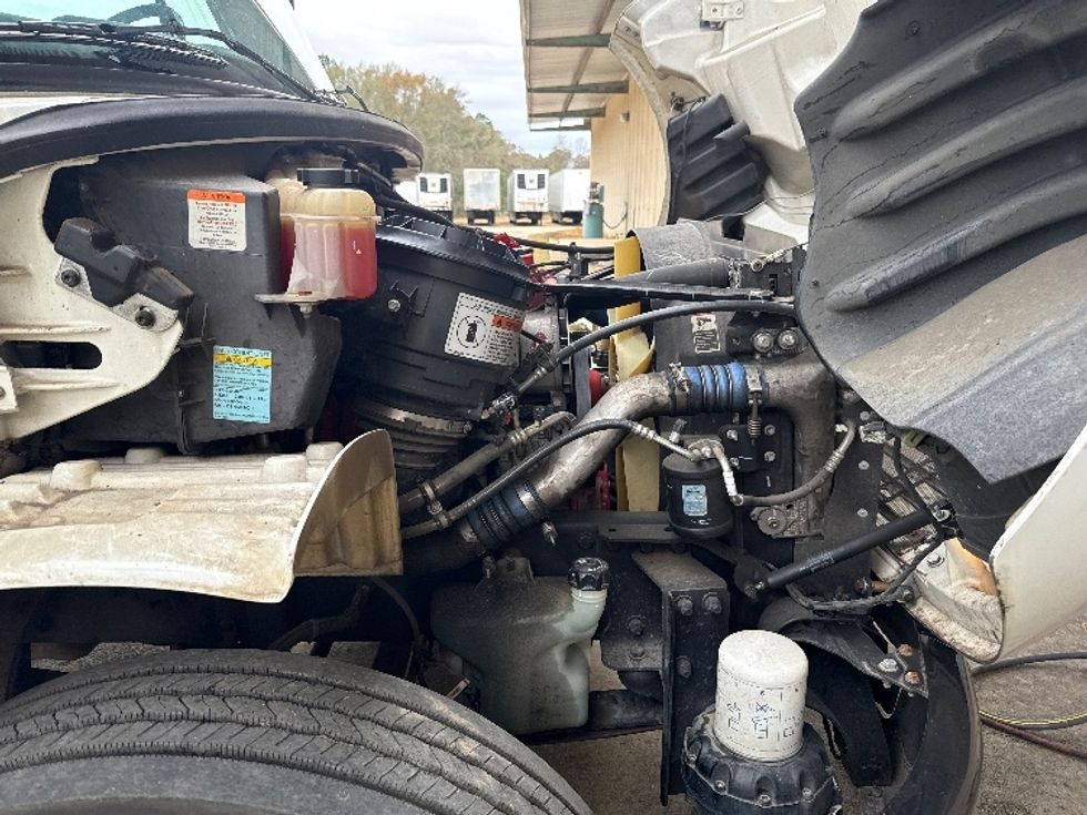 Beverage Truck-Light and Medium Duty Trucks-Freightliner-2019-M2-Pensacola-FL-120,770\n\t\tmiles-$ 56,000 - Image 18