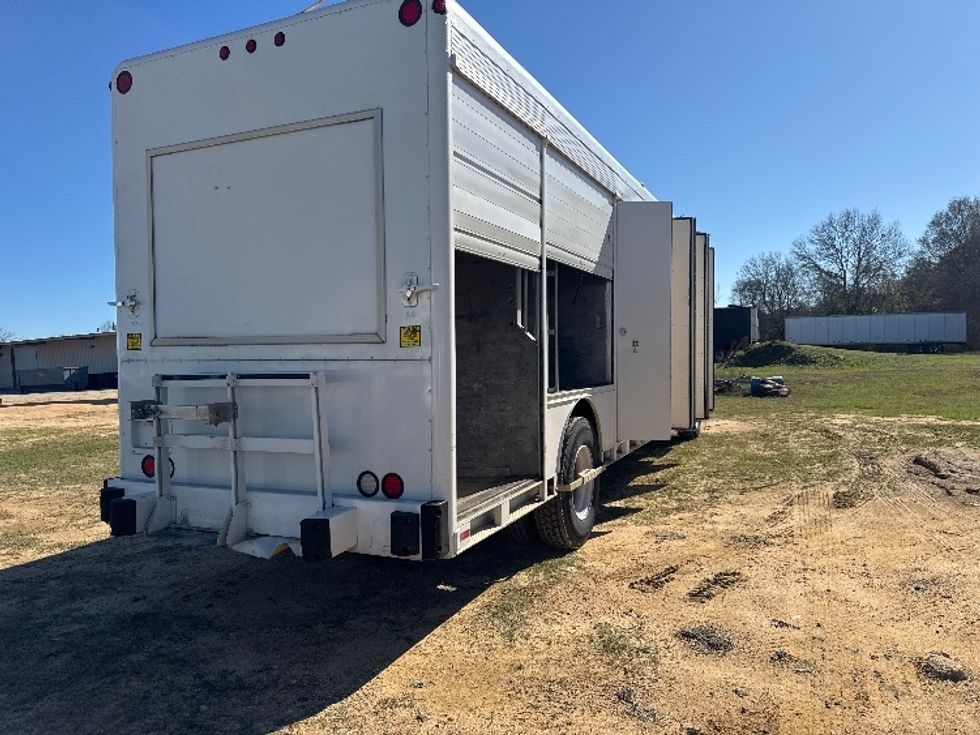 Beverage Truck-Light and Medium Duty Trucks-Freightliner-2019-M2-Pensacola-FL-120,770\n\t\tmiles-$ 56,000 - Image 8