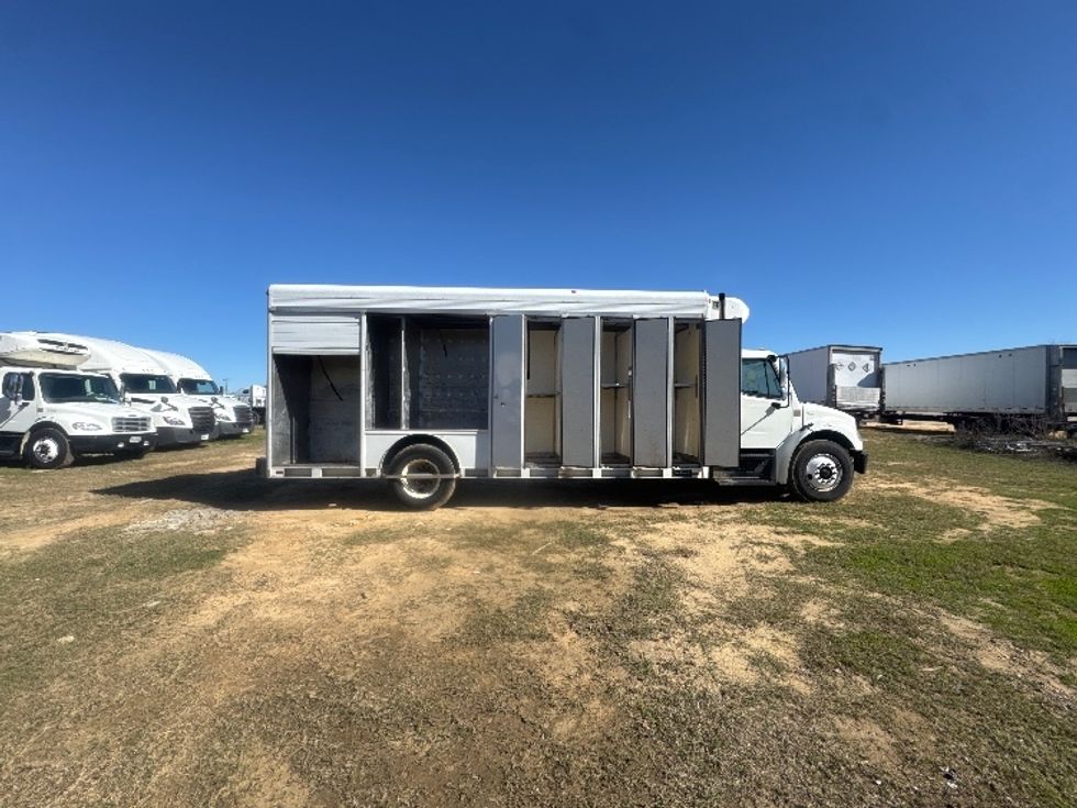 Beverage Truck-Light and Medium Duty Trucks-Freightliner-2019-M2-Pensacola-FL-137,565\n\t\tmiles-$ 54,500 - Image 11
