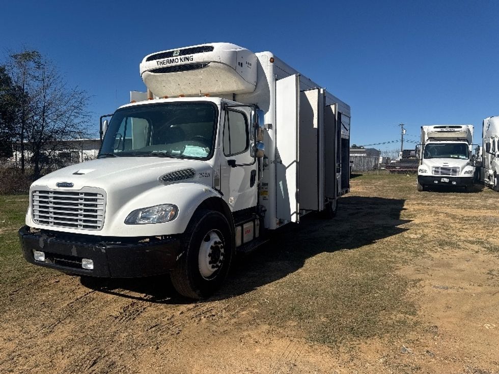 Beverage Truck-Light and Medium Duty Trucks-Freightliner-2019-M2-Pensacola-FL-137,565\n\t\tmiles-$ 54,500 - Image 3