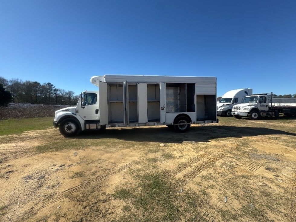 Beverage Truck-Light and Medium Duty Trucks-Freightliner-2019-M2-Pensacola-FL-137,565\n\t\tmiles-$ 54,500 - Image 4