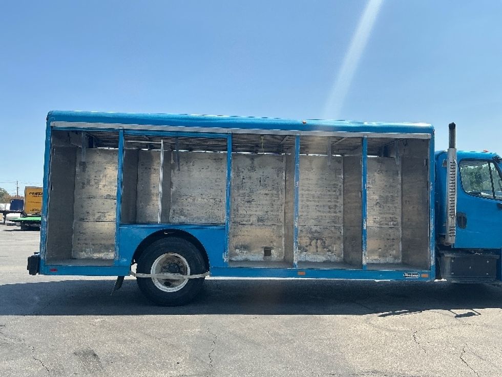 Beverage Truck-Light and Medium Duty Trucks-Freightliner-2019-M2-San Antonio-TX-177,314\n\t\tmiles-$ 41,000 - Image 21