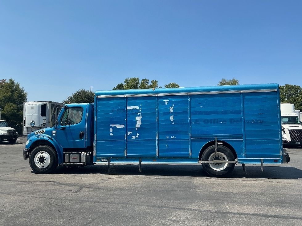 Beverage Truck-Light and Medium Duty Trucks-Freightliner-2019-M2-San Antonio-TX-177,314\n\t\tmiles-$ 41,000 - Image 4