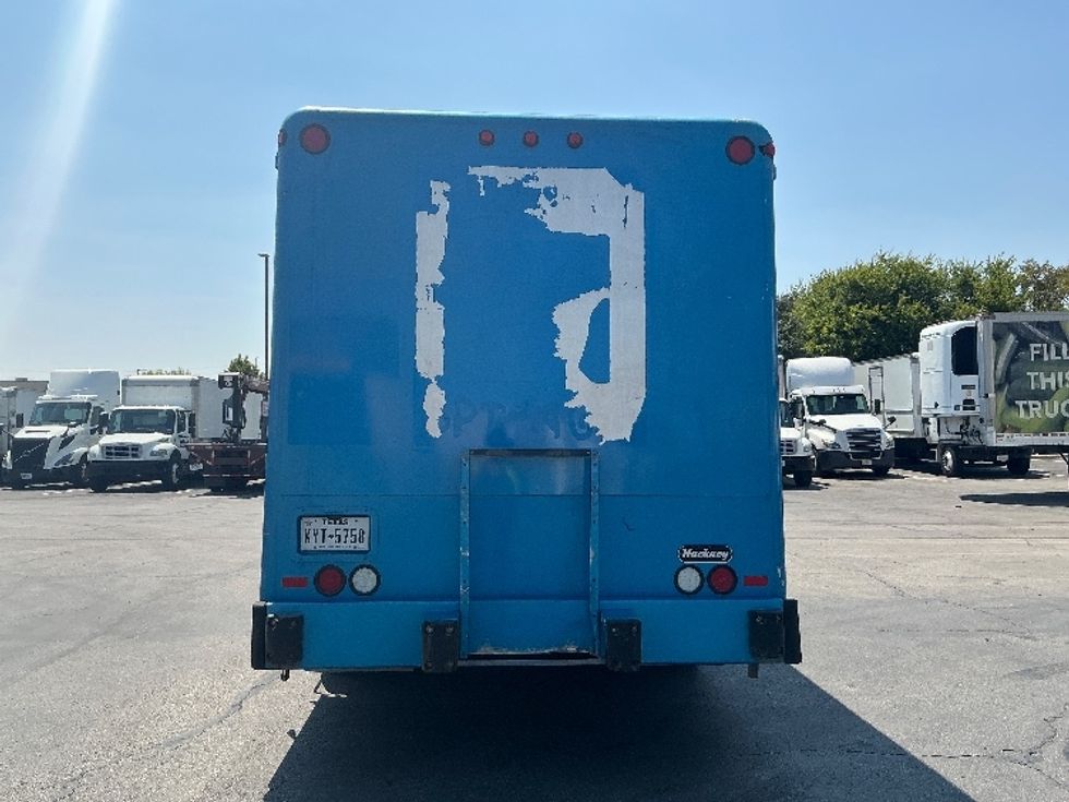 Beverage Truck-Light and Medium Duty Trucks-Freightliner-2019-M2-San Antonio-TX-177,314\n\t\tmiles-$ 41,000 - Image 6