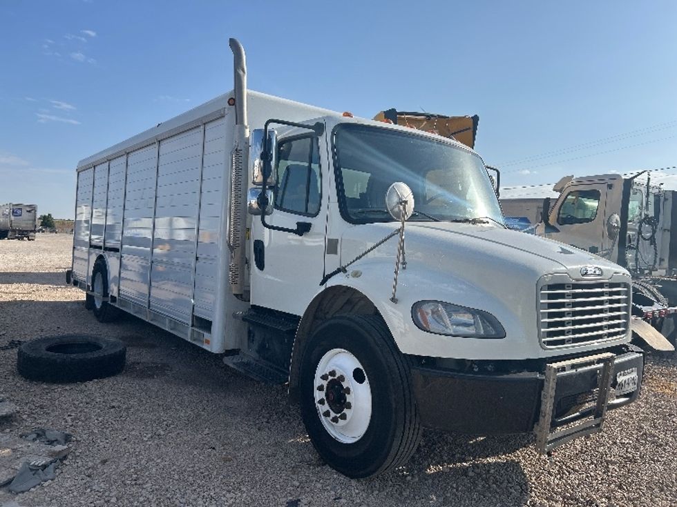 Beverage Truck-Light and Medium Duty Trucks-Freightliner-2020-M2-Amarillo-TX-177,089\n\t\tmiles-$ 17,000 - Image 1