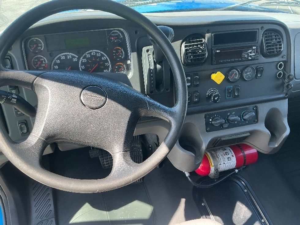 Beverage Truck-Light and Medium Duty Trucks-Freightliner-2020-M2-Austin-TX-173,693\n\t\tmiles-$ 43,500 - Image 10