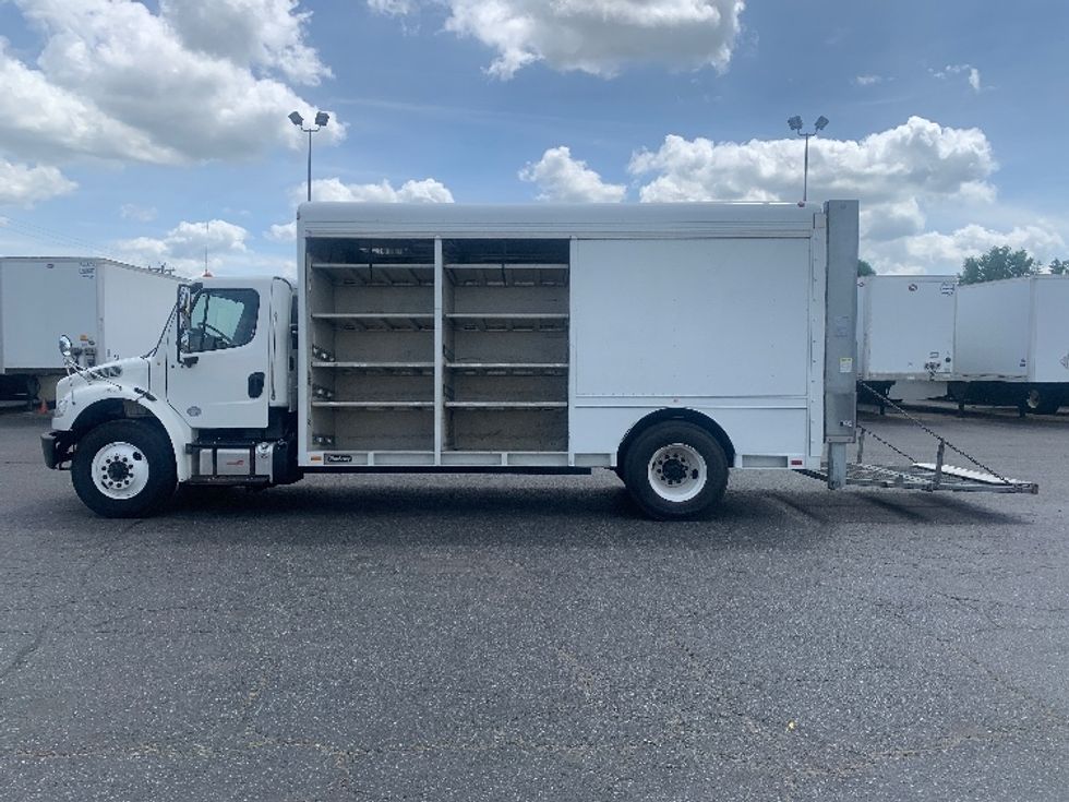 Beverage Truck-Light and Medium Duty Trucks-Freightliner-2020-M2-Charlotte-NC-226,178\n\t\tmiles-$ 40,000 - Image 25