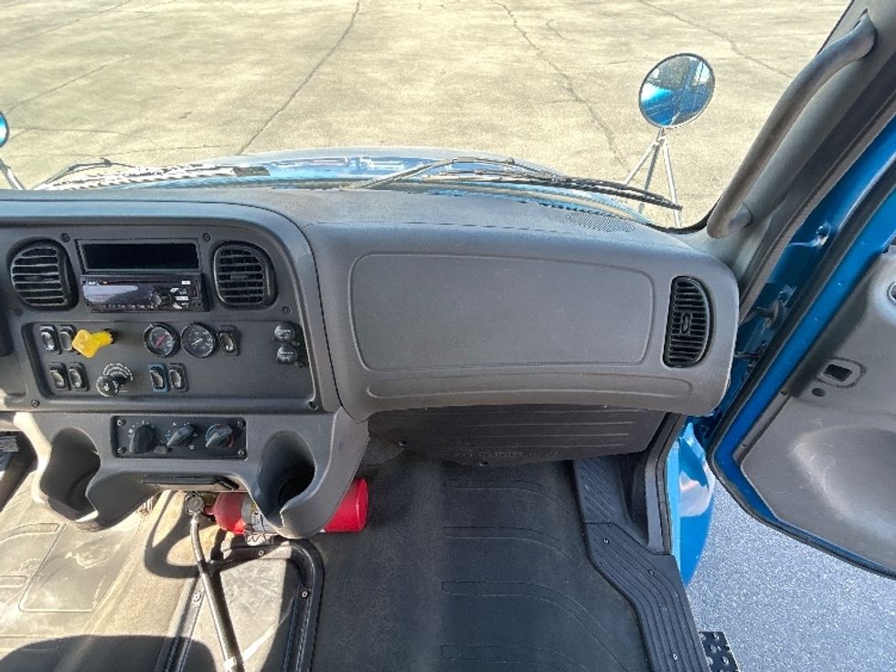 Beverage Truck-Light and Medium Duty Trucks-Freightliner-2020-M2-San Antonio-TX-203,777\n\t\tmiles-$ 39,500 - Image 15