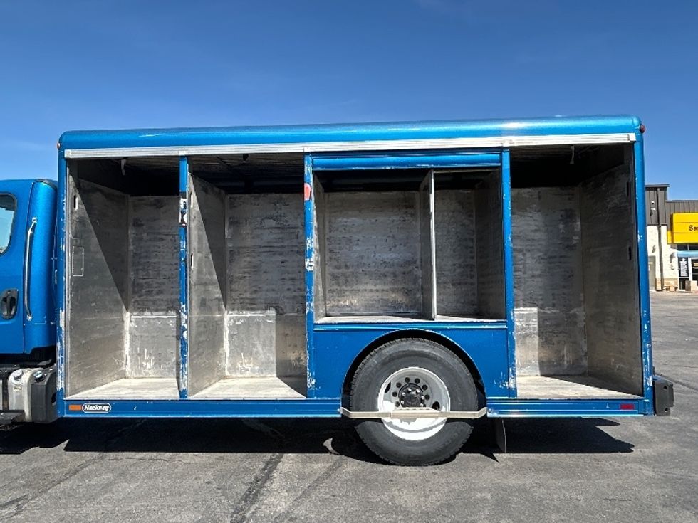 Beverage Truck-Light and Medium Duty Trucks-Freightliner-2020-M2-San Antonio-TX-203,777\n\t\tmiles-$ 39,500 - Image 19