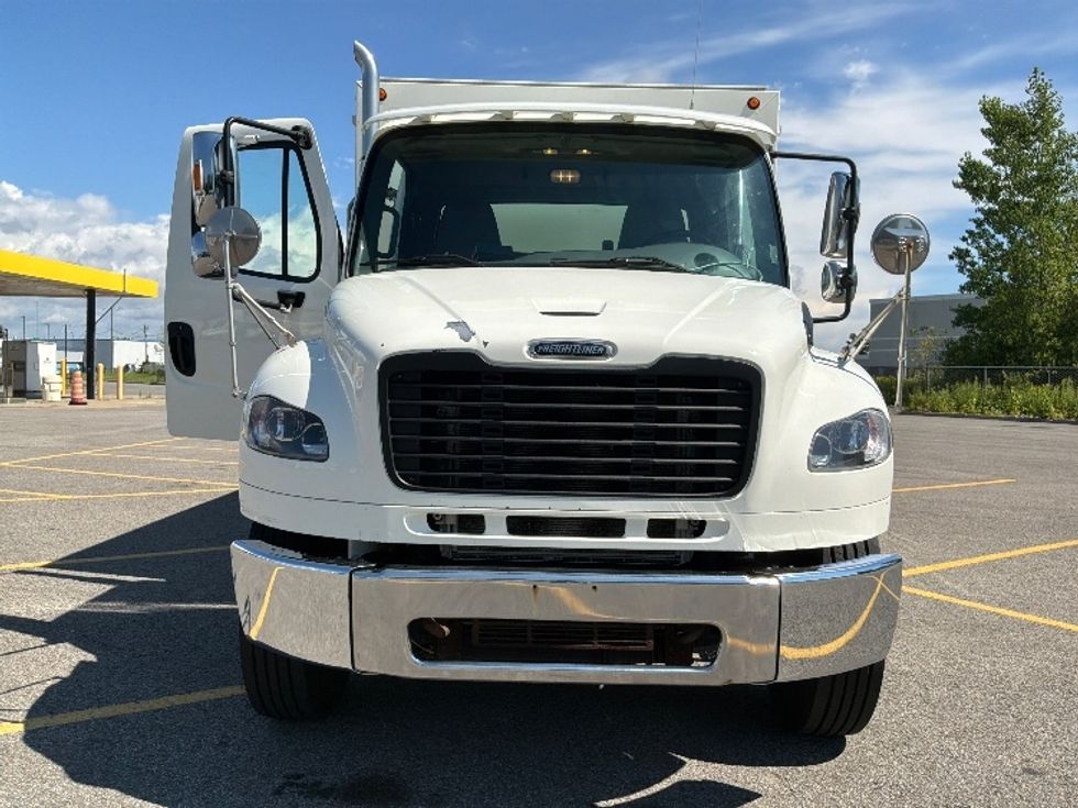 Beverage Truck-Light and Medium Duty Trucks-Freightliner-2020-M2-Ste-Foy-PQ-188,265\n\t\tkm-$ 91,500 - Image 25
