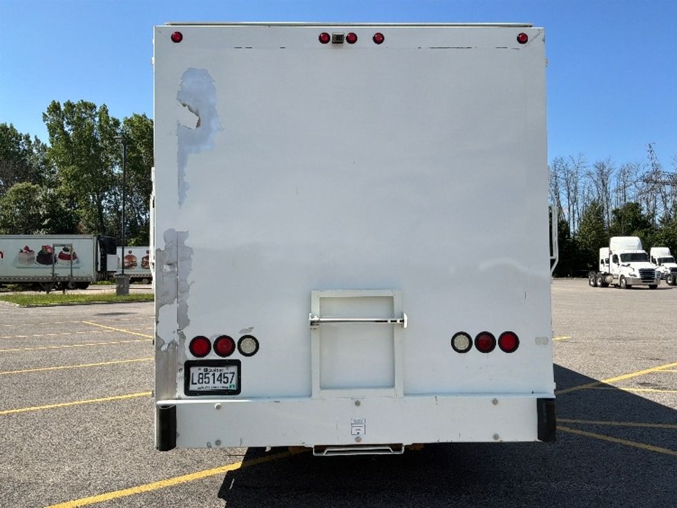 Beverage Truck-Light and Medium Duty Trucks-Freightliner-2020-M2-Ste-Foy-PQ-188,265\n\t\tkm-$ 91,500 - Image 7
