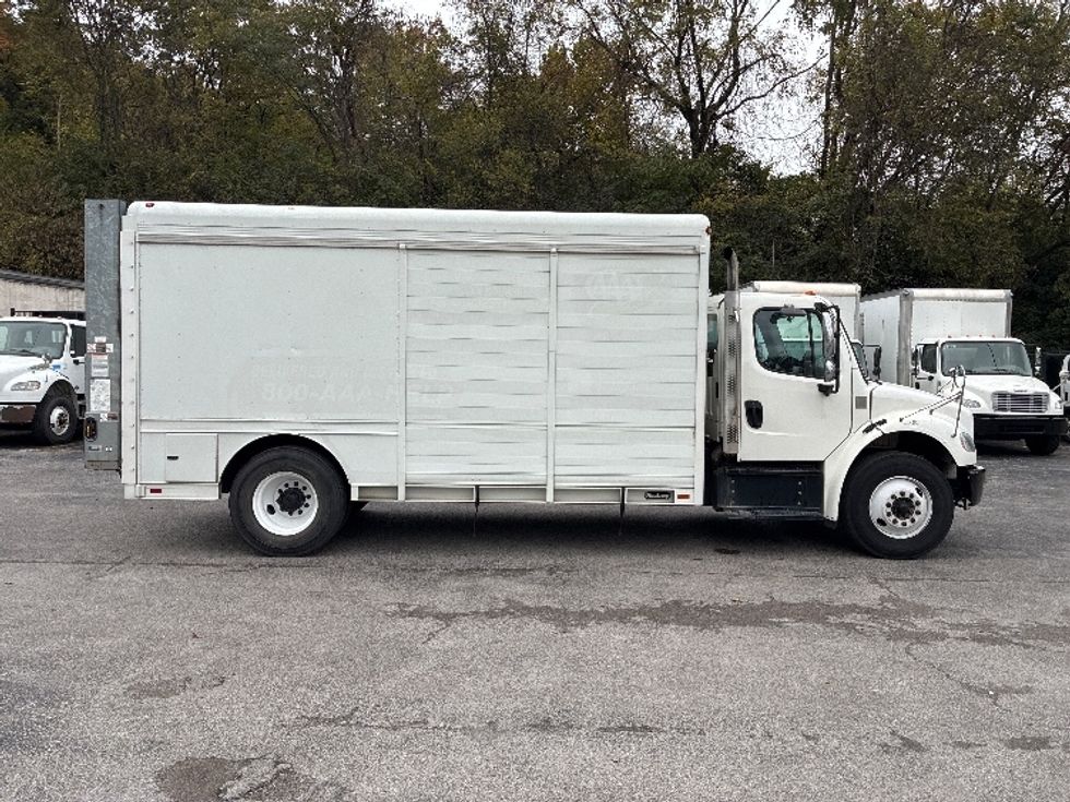 Beverage Truck-Light and Medium Duty Trucks-Freightliner-2021-M2-Knoxville-TN-158,168\n\t\tmiles-$ 51,500 - Image 15